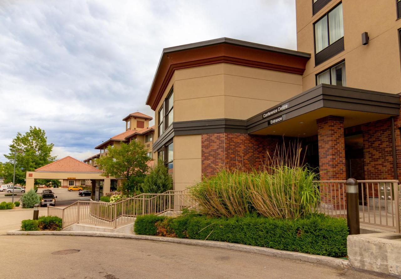 Hotel Kelowna & Conference Centre Exteriér fotografie